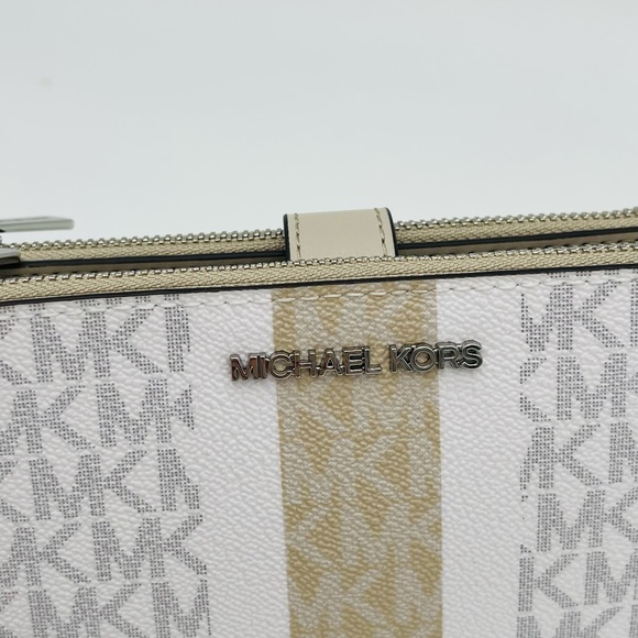 Michael Kors Large Double Zip Wallet Wristlet - Picture 4 of 9